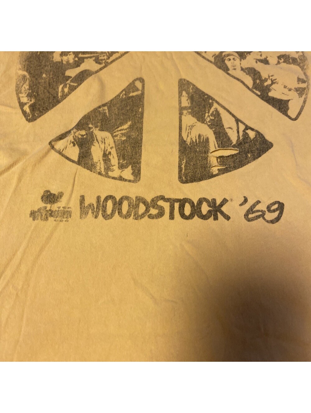 Goodie Two Sleeves Woodstock ‘69 T shirt distressed Size S Yellow - Picture 6 of 9